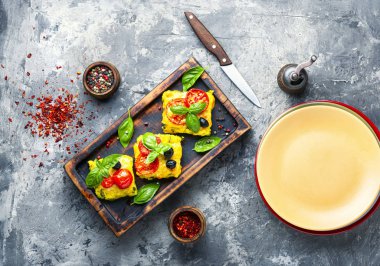 Polenta İtalyan mısır unu yemeği