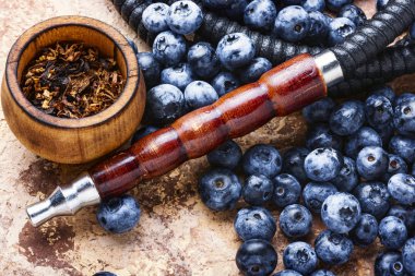 Yabanmersini ile tütün nargile