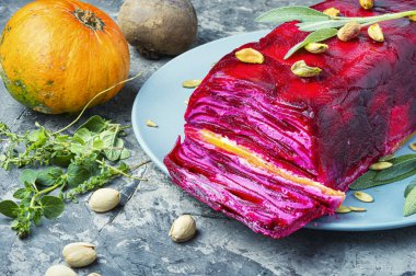 Kabak ve pancar terrine