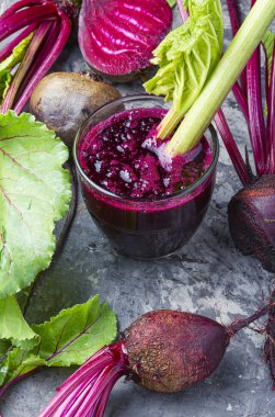 Taze pancar güler yüzlü