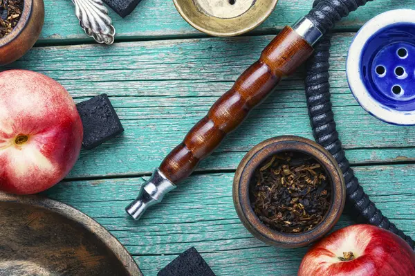 Hookah with nectarine flavor — Stock Photo, Image