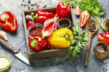 Biber turşusu veya topyeksür