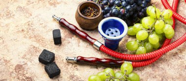 Üzüm tadı ile Nargile