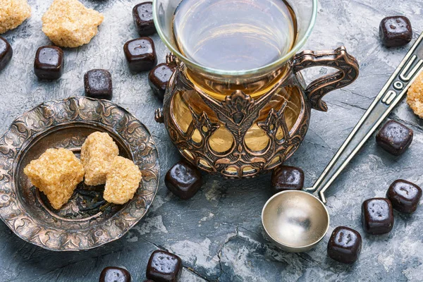 Traditional arabic tea — Stock Photo, Image