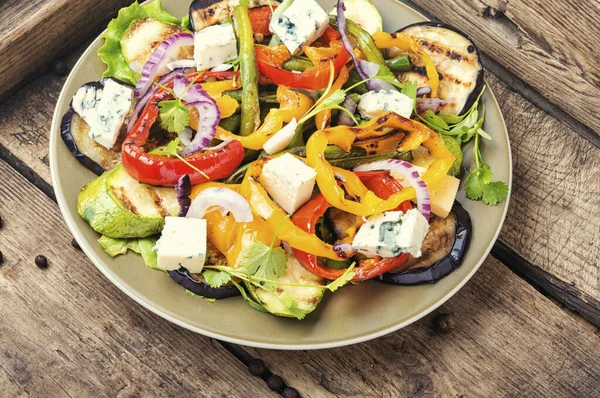 Salat vom Grill — Stockfoto