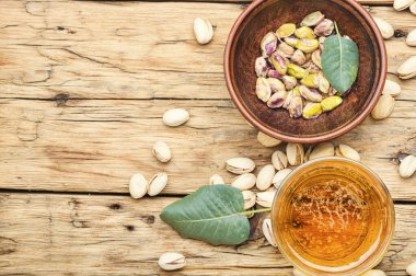 El yapımı biralı bardaklar