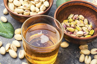 El yapımı biralı bardaklar