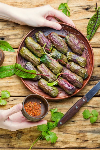 Traditional Oriental Dolma Sorrel Leaves Rustic Wooden Table — Stock Photo, Image