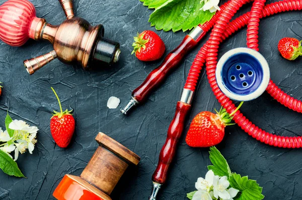 Orientální Kouření Hadice Jahodovým Tabákem Berry Hookah Tabák — Stock fotografie