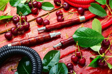 Kirazlı tütünlü nargile kokulu nargile..