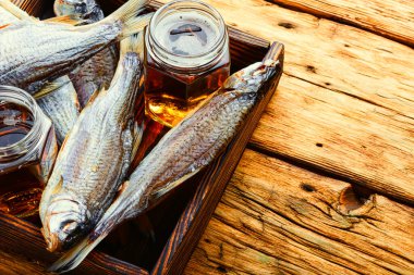 Kurutulmuş balık, bira için tuzlanmış balık. Tuzlu balık ya da balık.