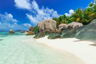 Anse Source d 'Argent - Seyşeller' deki La Digue Adası Plajı