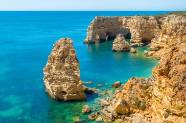 Praia da Marinha - güzel plaj Marinha Algarve, Portekiz