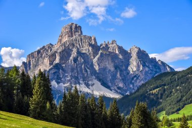 Dolomites İtalya - Val Gardena - Passo Sella