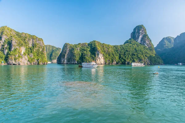 Hermosa Vista Bahía Halong Vietnam —  Fotos de Stock