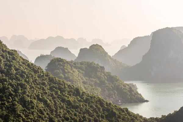 Beautiful View Halong Bay Vietnam — Stock Photo, Image