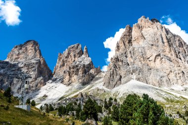 Güzel dağlar, Dolomites içinde İtalya kaldır