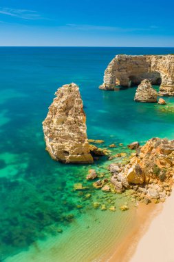 Praia da Marinha - güzel plaj Marinha Algarve, Portekiz