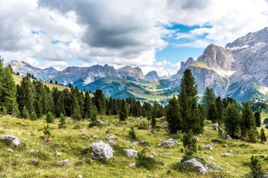 Dolomites İtalya - Val Gardena - Passo Sella