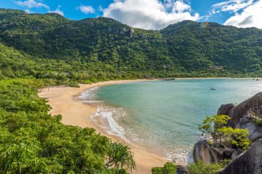Güzel plaj sahil Vietnam - Ninh van Körfezi