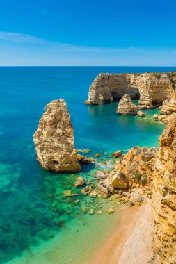 Praia da Marinha - güzel plaj Marinha Algarve, Portekiz