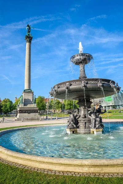 Schlossplatz Castle Square Stuttgart City Almanya Çeşmeler Ile — Stok fotoğraf