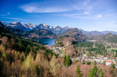Schwangau Alpsee Gölü, Bavyera, Almanya ile havadan görünümü