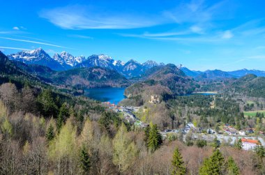 Schwangau Alpsee Gölü, Bavyera, Almanya ile havadan görünümü