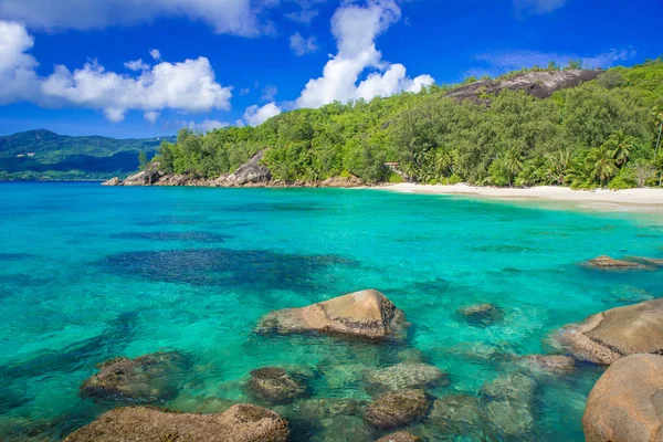 アンス ソレイユ 熱帯楽園ビーチ島マヘ — ストック写真