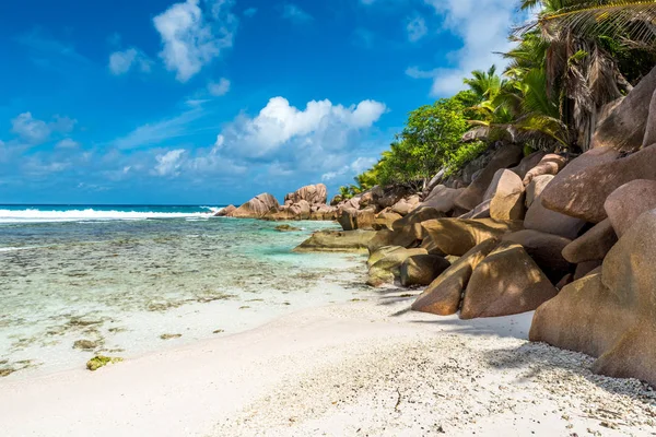 Güzel sahil - Anse Cocos - La Digue, Seyşeller