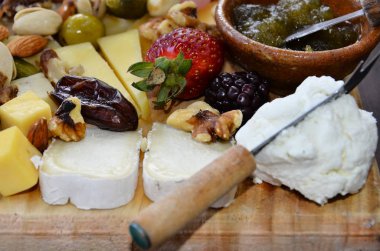 Gurme peynir tabağı yakın çekim