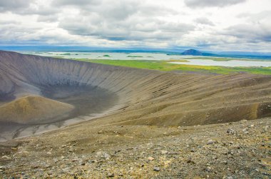 Myvatn - İzlanda yanardağ peyzaj