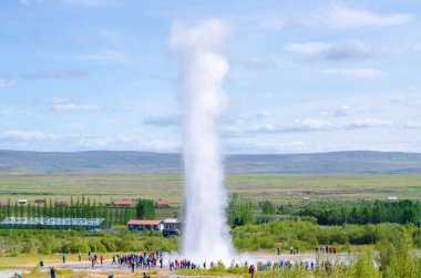 Geysir Strokkur - Avrupa'nın en büyük şofben