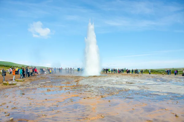 Geysir Strokkur - Avrupa'nın en büyük şofben