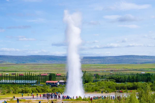 Geysir Strokkur - Avrupa'nın en büyük şofben