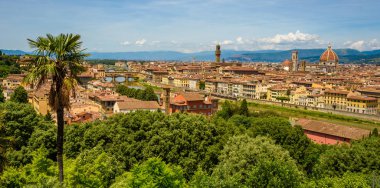 Piazzale Michelangelo - Ponte Vecchio ve Palazzo Vecchio, Duomo Santa Maria Del Fiore ve Bargello Arno Nehri - Toskana, İtalya Floransa'dan görünümünü