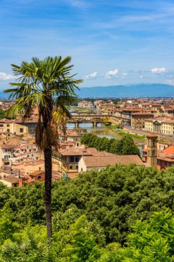 Piazzale Michelangelo - Ponte Vecchio ve Palazzo Vecchio Arno Nehri - Toskana, İtalya Floransa'dan görünümünü