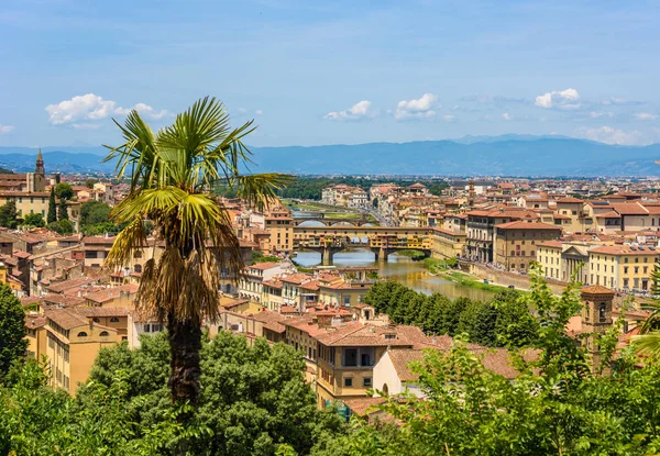 Piazzale Michelangelo - Ponte Vecchio ve Palazzo Vecchio Arno Nehri - Toskana, İtalya Floransa'dan görünümünü