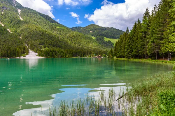 Lago Dobbiaco Toblacher See Lago Dobbiaco Dolomite Alpes Tirol Sul — Fotografia de Stock