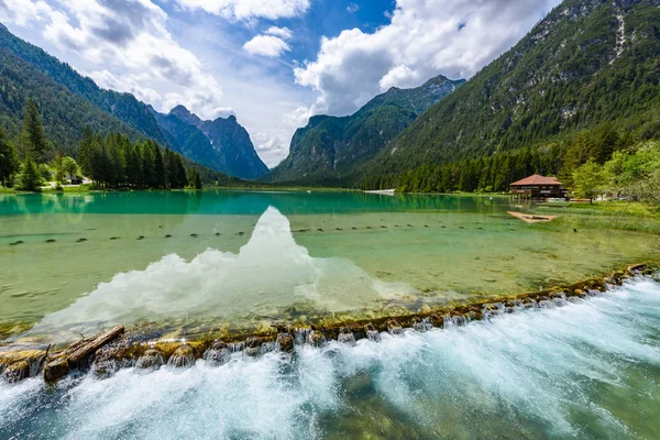 Lago Dobbiaco Toblacher See Lago Dobbiaco Los Alpes Dolomitas Tirol — Foto de Stock