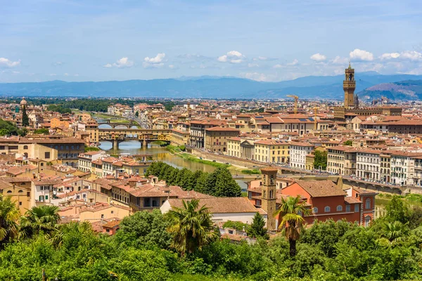 Piazzale Michelangelo - Ponte Vecchio ve Palazzo Vecchio, Duomo Santa Maria Del Fiore ve Bargello Arno Nehri - Toskana, İtalya Floransa'dan görünümünü