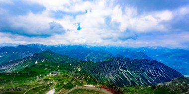 Bavyera, Almanya Alpleri'nde Nebelhorn dağ ve peyzaj toplayan görünümünden Panorama