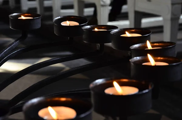 Nahaufnahme Brennender Kerzen Friedenskonzept — Stockfoto