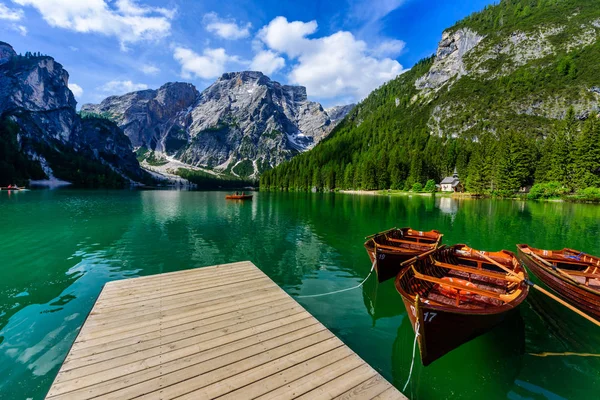 Jezero Braies Známé Také Jako Pragser Wildsee Nebo Lago Braies — Stock fotografie