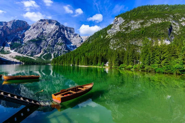 Jezero Braies Známé Také Jako Pragser Wildsee Nebo Lago Braies — Stock fotografie