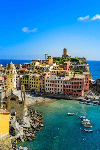 Vernazza Falu Cinque Terre Nemzeti Park Olaszország Gyönyörű Színek Naplementekor — Stock Fotó