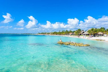 Riviera Maya - cennet Akumal Cancun, Quintana Roo, Meksika - Karayip Sahili - tropikal hedef tatil, plaj