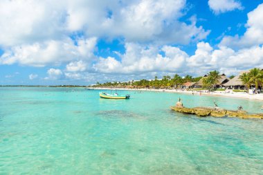 Riviera Maya - cennet Akumal Cancun, Quintana Roo, Meksika - Karayip Sahili - tropikal hedef tatil, plaj