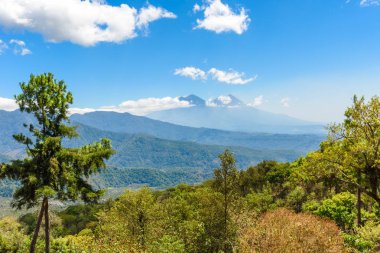 Yanardağ sahne peyzaj göl Atitlan Guatemala dağlık çevresinde