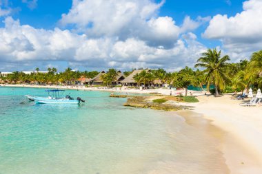 Akumal - güzel beyaz plaj ile cennet koy, Cancun yakın, Yucatan, Meksika